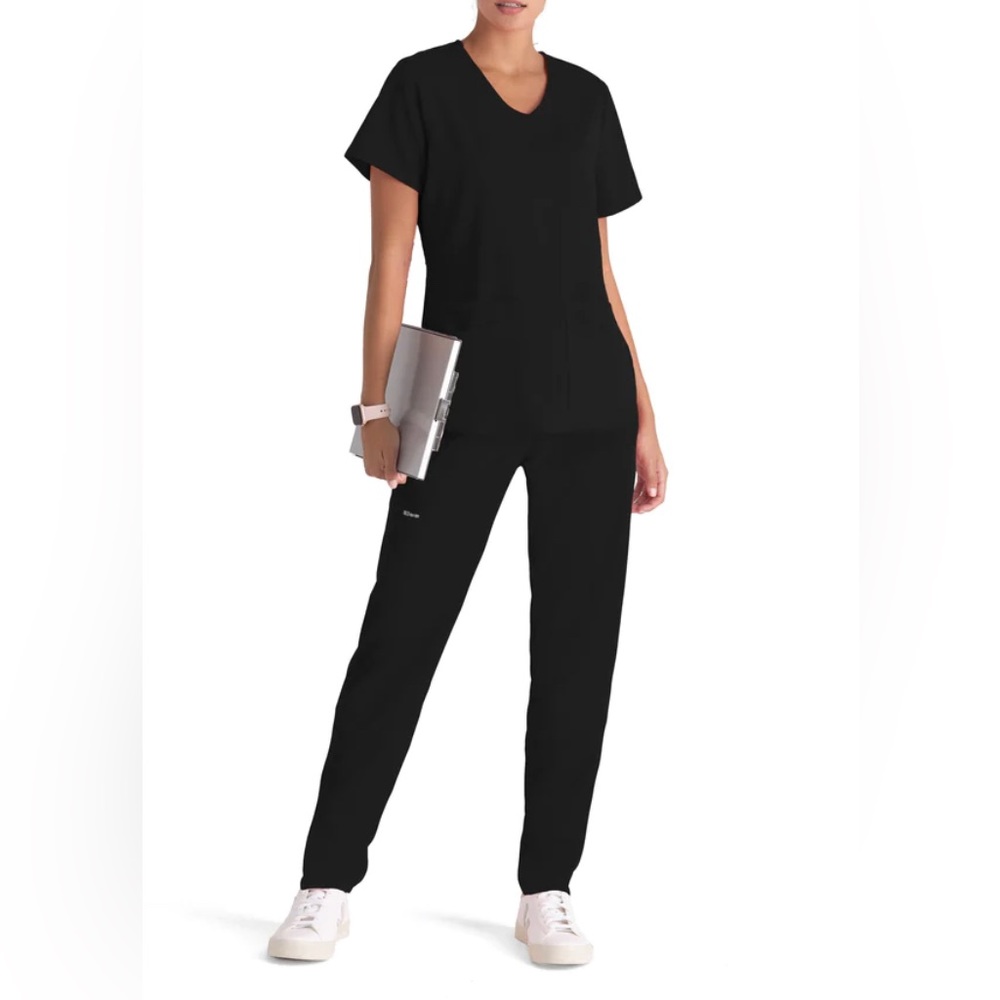 Grey’s Anatomy Srubs Set in Black
